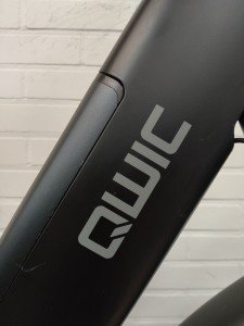 Qwic Premium I i-MN7 Dames Matte Black 54cm L 2020